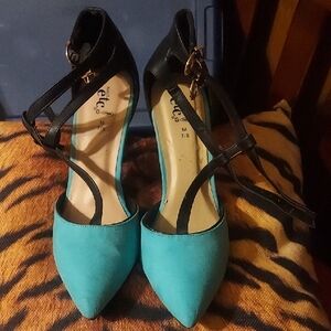 Elegant Black and Teal Women's Heels